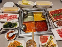 -海底捞火锅鲜切牛肉主题店(长寿路店)