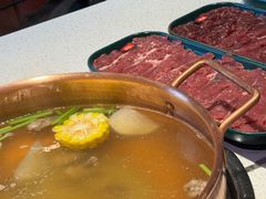 -牛村来人潮汕牛肉火锅(西单店)