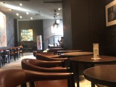 -星巴克臻选(南京金茂览秀城店)