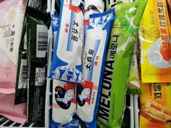 -全家便利店(沪太路三店)