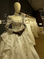 -MISS LUCKY国际婚纱礼服定制(昌平店)