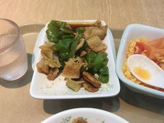 -老乡鸡(上海品尊国际中心店)