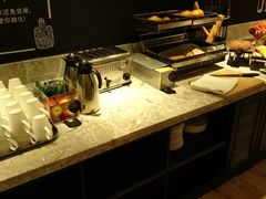 -康铂酒店(上海自然博物馆店)