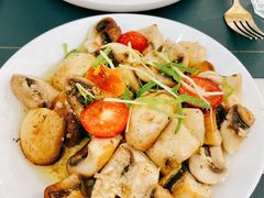 -HuaTa 花榻·花忆西葡餐厅(虹桥南丰城店)