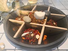 -瓜西西重庆火锅(花溪店)