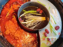 -渝涯重庆豆花老火锅(中赢国际店)