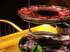 -青瓦炭韩潮烤肉(花园道店)