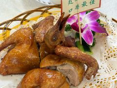 -津津菜馆(绝没分店)