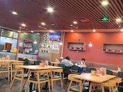 -宏状元现熬粥·京味菜(黄寺大街店)