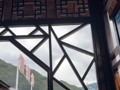-安吉龙王山峡谷漂流