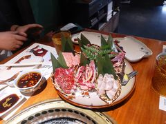 和牛甄選綜合拼盤-肉魁屋·烧肉·烧鸟·酒场(高新店)