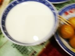 -赵记传承特色牛奶甜品(泉城广场店)