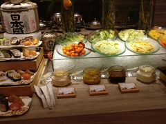 自助取餐区-南昌融创铂尔曼酒店咖啡苑餐厅