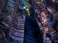 -梭布垭石林景区