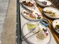 -绿岛港轩海鲜烤肉涮锅自助餐厅