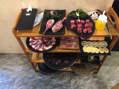 -唯成•韩国炭火烤肉 유성고기