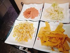 -盛源川香鱼火锅(西小区总店)
