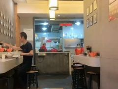 大堂-秦云老太婆摊摊面(全国总店)