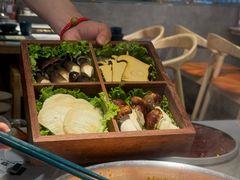 -椰子湾·海南火锅·糟粕醋·椰子鸡(正大广场店)