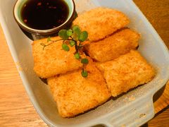 -蜜桃餐厅·伴山(湖滨商业街店)