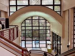 -香港大学