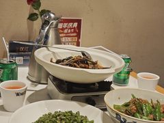 -饭橘汉江码头·乡野土菜馆(静安路店)