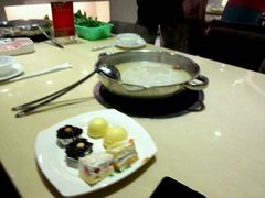 picture-蒙肥羊·酸汤潮牛·鲜牛肉火锅烤肉自助(岗顶店)