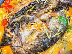 -令狐冲·炭烤活鱼(宝龙店)