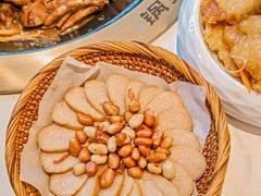 -锅当当铁锅炖烀饼王(长泰广场店)