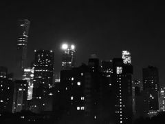 -The ROOF (通盈中心店)