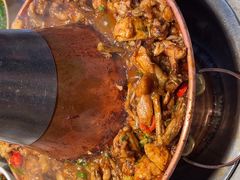 -老佛爷铜炉蛙锅(东门老街店)