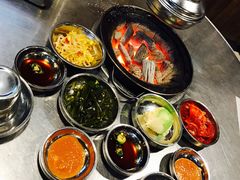 -釜山火炉·海鲜烤肉(紫藤路店)
