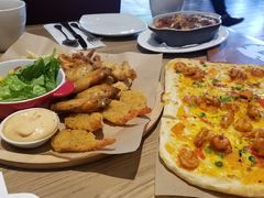 -必胜客(新中纬店)
