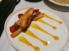 -Erman岩烧牛排(虹桥南丰城店)