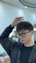 -MOVAN  HAIR莫凡匠人发型屋