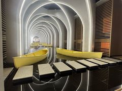 -涨巢·潮玩水疗局