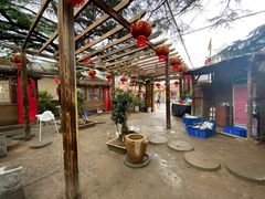 -旺角小渔村·海肠捞饭开创者(环山路店)