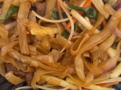 -龙悦湾酒家·八阵鱼生·渔人码头店