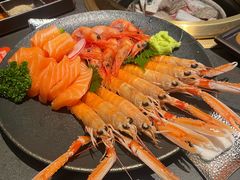 -铭牛烧肉·和牛海鲜自助(高新月牙湖店)