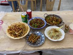 -江城燕子大排档(江汉路步行街店)