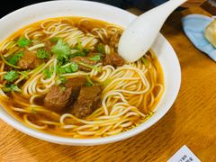 -南城香·饭香串香馄饨香(青年路店)