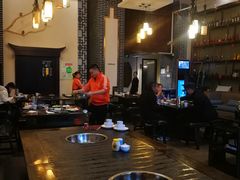 大堂-仁虎老火锅(黄泥磅店)
