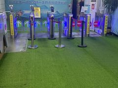 -奥龙堡游泳馆(广纸店)