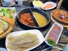 手工宽苕粉-热火朝天小嫩牛火锅·南屏街美食 (南强街巷店)