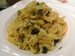 -秦唐一号西安菜馆(钟楼店)