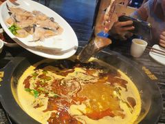 -老船舫·现做活鲜鱼馆(东郊记忆店)