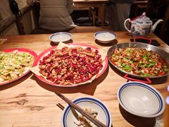 -泥糊破店小酒馆·团建聚餐(南京西路店)