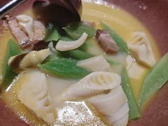 -青年公社烤鸭(熙悦天街店)
