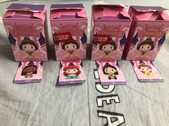 -泡泡玛特POPMART(上海环球港店)