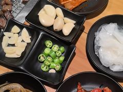 -肉甲韩国木炭烤肉(新壹街1店)